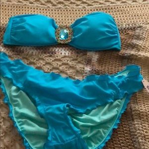 Bathing suit